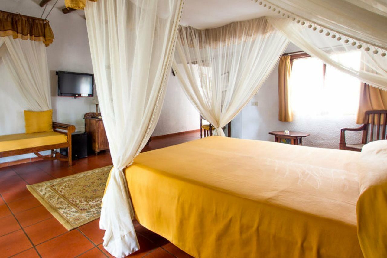 Hotel Karafuu Beach Resort Pingwe Exterior foto